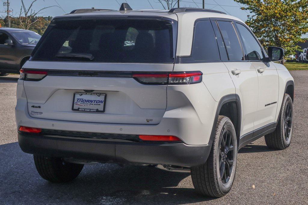 new 2025 Jeep Grand Cherokee car, priced at $42,311