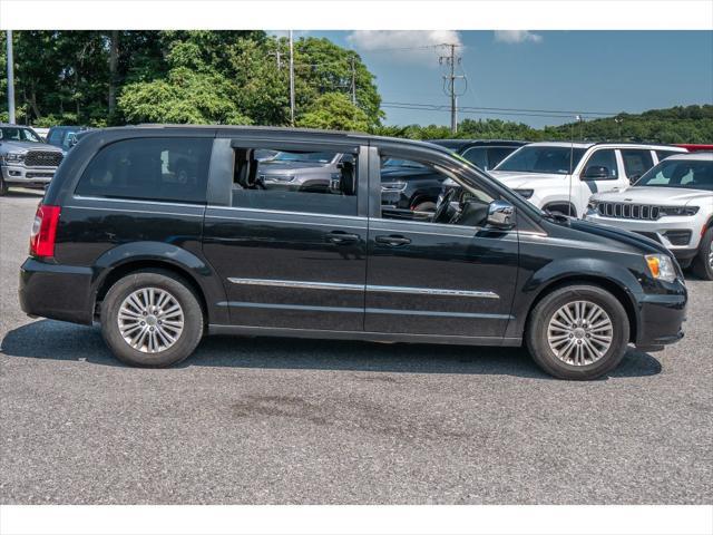 used 2014 Chrysler Town & Country car, priced at $10,999