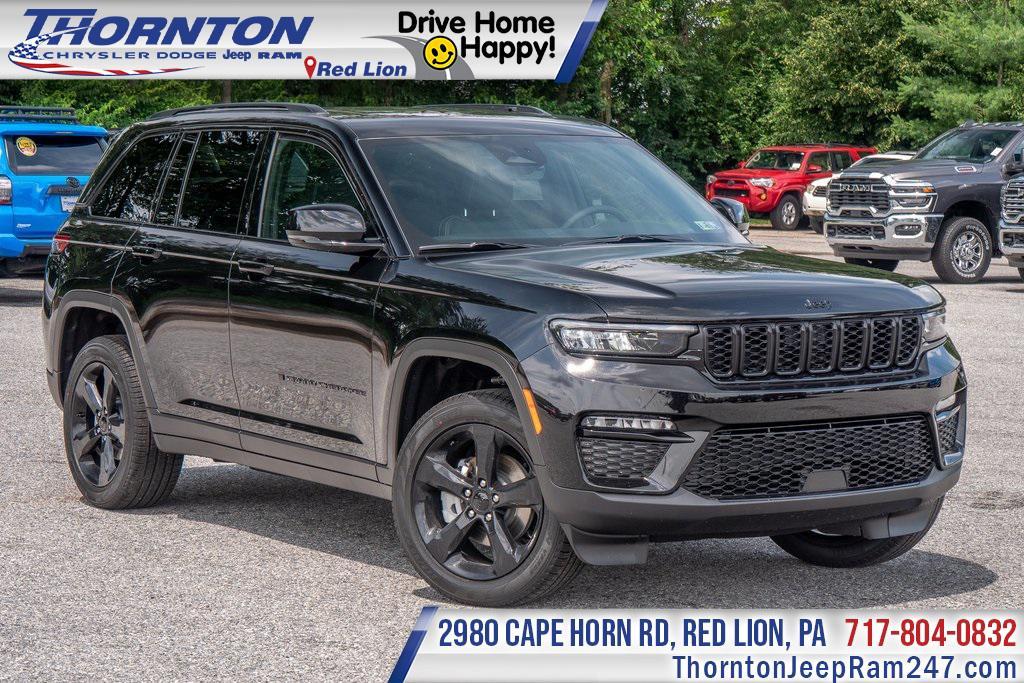 new 2025 Jeep Grand Cherokee car, priced at $45,939