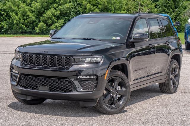 new 2025 Jeep Grand Cherokee car, priced at $46,939