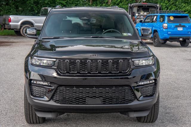 new 2025 Jeep Grand Cherokee car, priced at $46,939