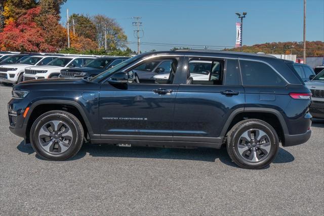 new 2024 Jeep Grand Cherokee car, priced at $45,450