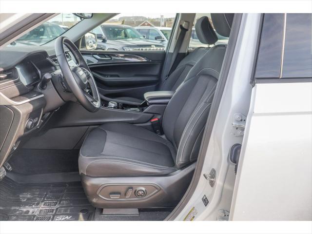 used 2022 Jeep Grand Cherokee L car, priced at $31,956