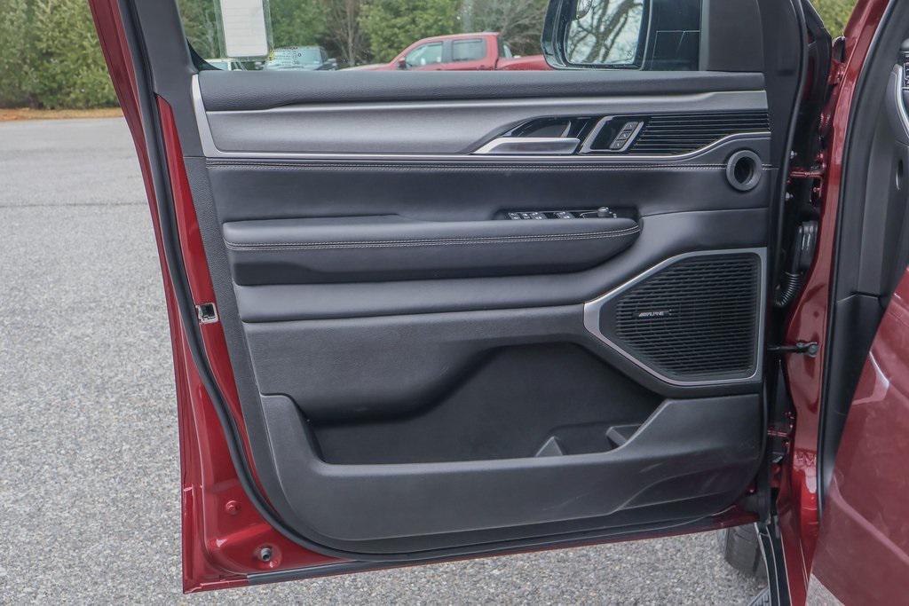 new 2025 Jeep Wagoneer car, priced at $64,995