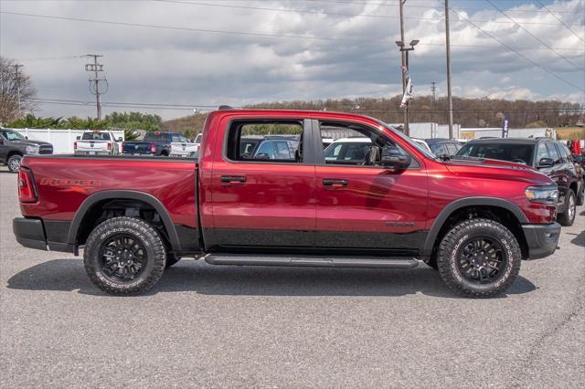 new 2025 Ram 1500 car, priced at $72,055