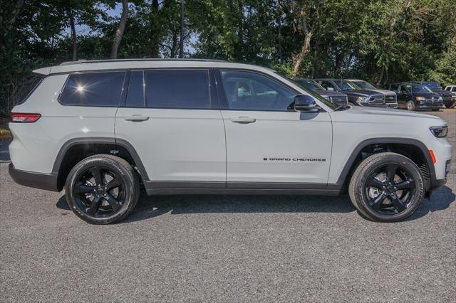 new 2024 Jeep Grand Cherokee L car, priced at $43,995