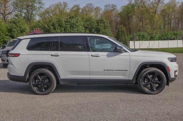 new 2024 Jeep Grand Cherokee L car, priced at $42,750