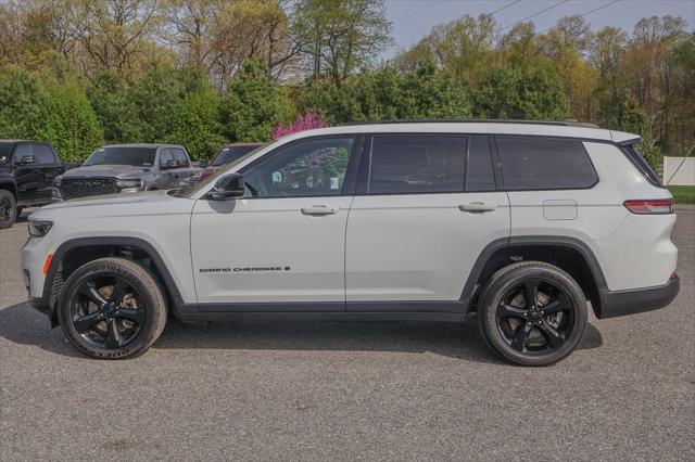 new 2024 Jeep Grand Cherokee L car, priced at $42,750