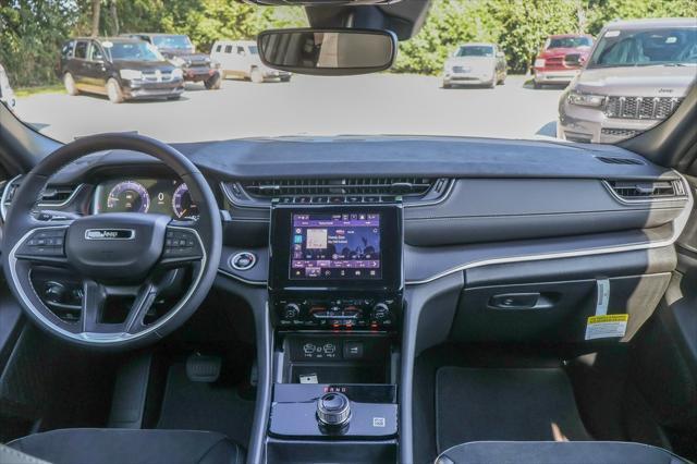 new 2024 Jeep Grand Cherokee L car, priced at $43,995