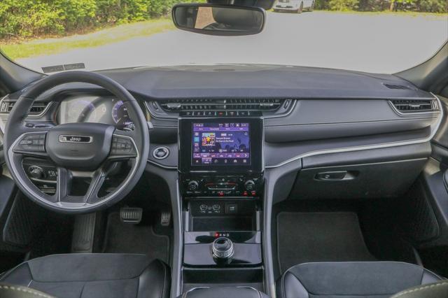new 2024 Jeep Grand Cherokee L car, priced at $42,750