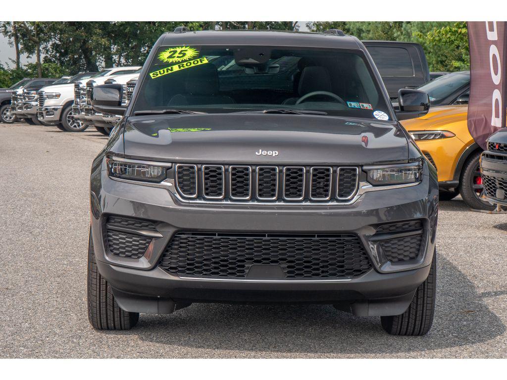 used 2025 Jeep Grand Cherokee car, priced at $35,999