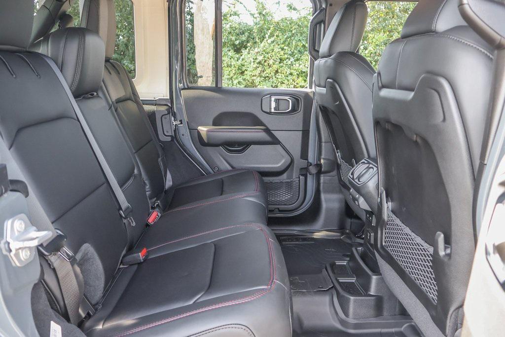 new 2025 Jeep Wrangler car, priced at $59,805