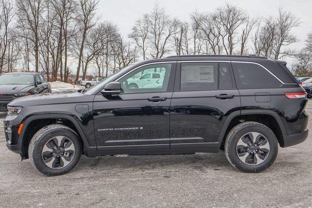 new 2024 Jeep Grand Cherokee car, priced at $47,499