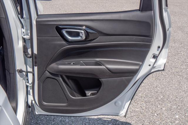 new 2025 Jeep Compass car, priced at $29,164