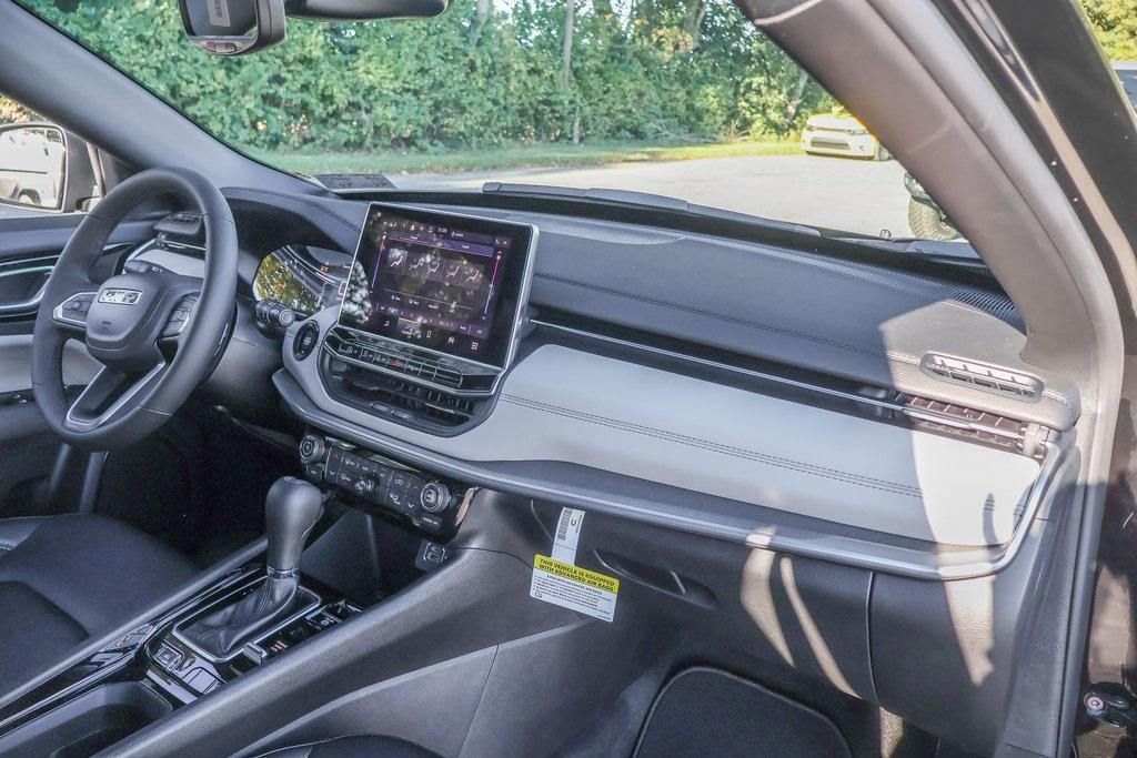 new 2026 Jeep Compass car, priced at $34,560