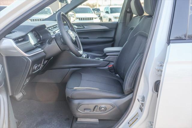 new 2025 Jeep Grand Cherokee L car, priced at $40,845