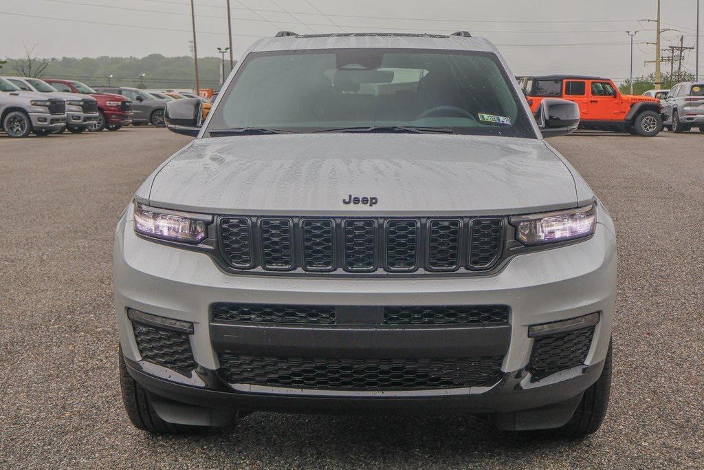 new 2025 Jeep Grand Cherokee L car, priced at $46,555