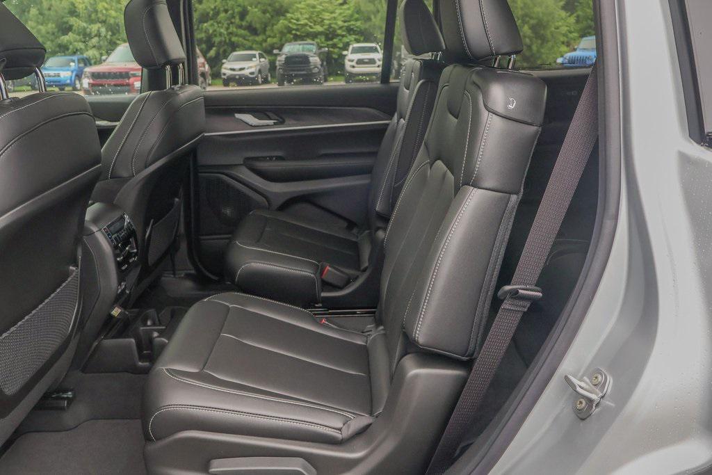 new 2025 Jeep Grand Cherokee L car, priced at $46,555
