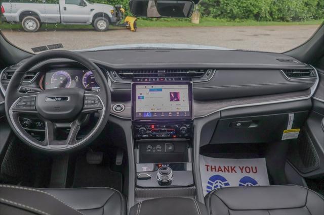 new 2025 Jeep Grand Cherokee L car, priced at $50,535