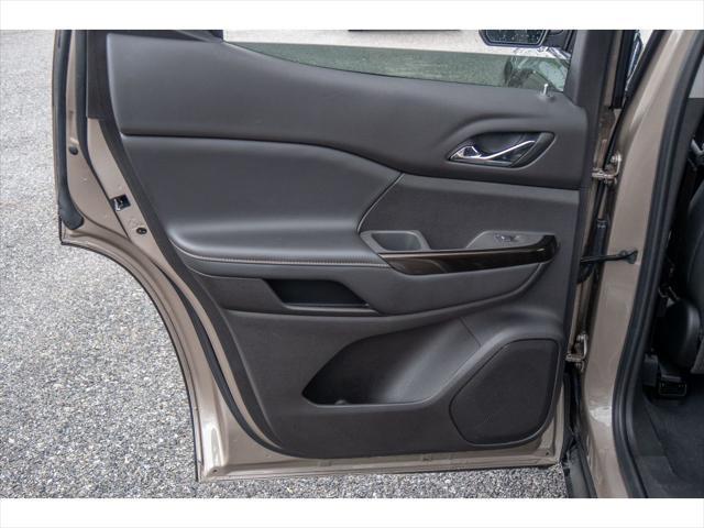 used 2022 GMC Acadia car, priced at $37,955