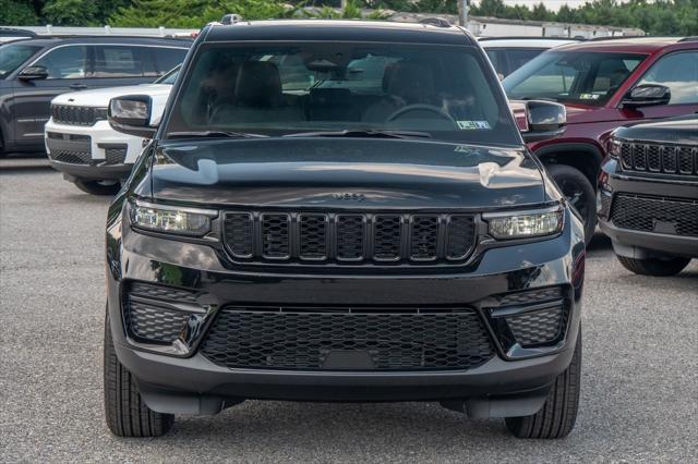 new 2025 Jeep Grand Cherokee car, priced at $38,507