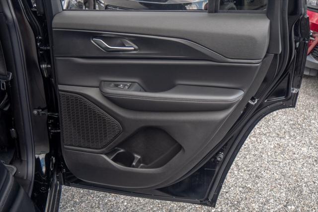 new 2025 Jeep Grand Cherokee car, priced at $38,507