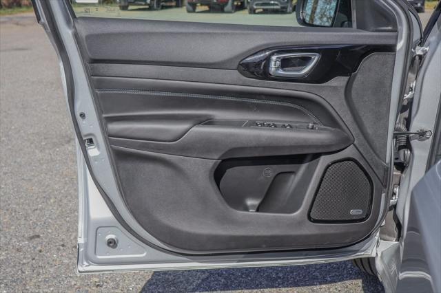 new 2025 Jeep Compass car, priced at $34,503
