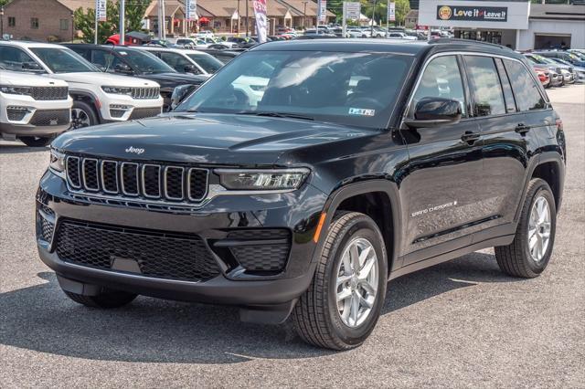 new 2024 Jeep Grand Cherokee car, priced at $35,782