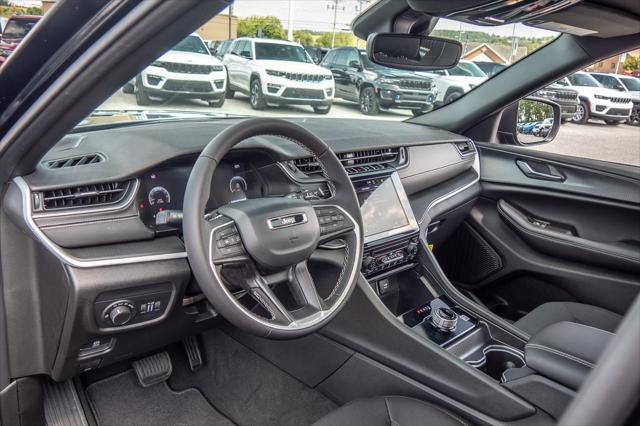 new 2024 Jeep Grand Cherokee car, priced at $35,782