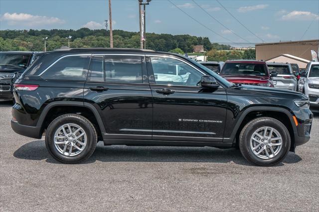 new 2024 Jeep Grand Cherokee car, priced at $35,782