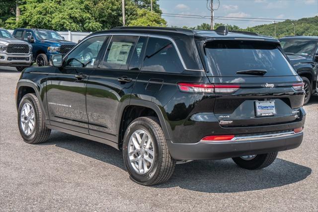 new 2024 Jeep Grand Cherokee car, priced at $35,782