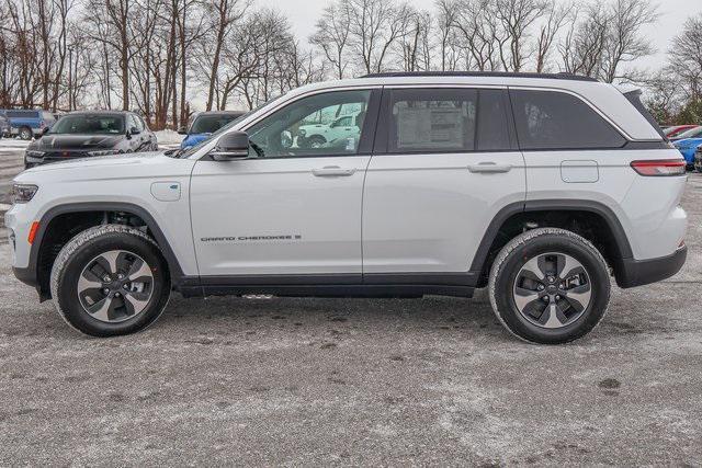 new 2024 Jeep Grand Cherokee car, priced at $48,499