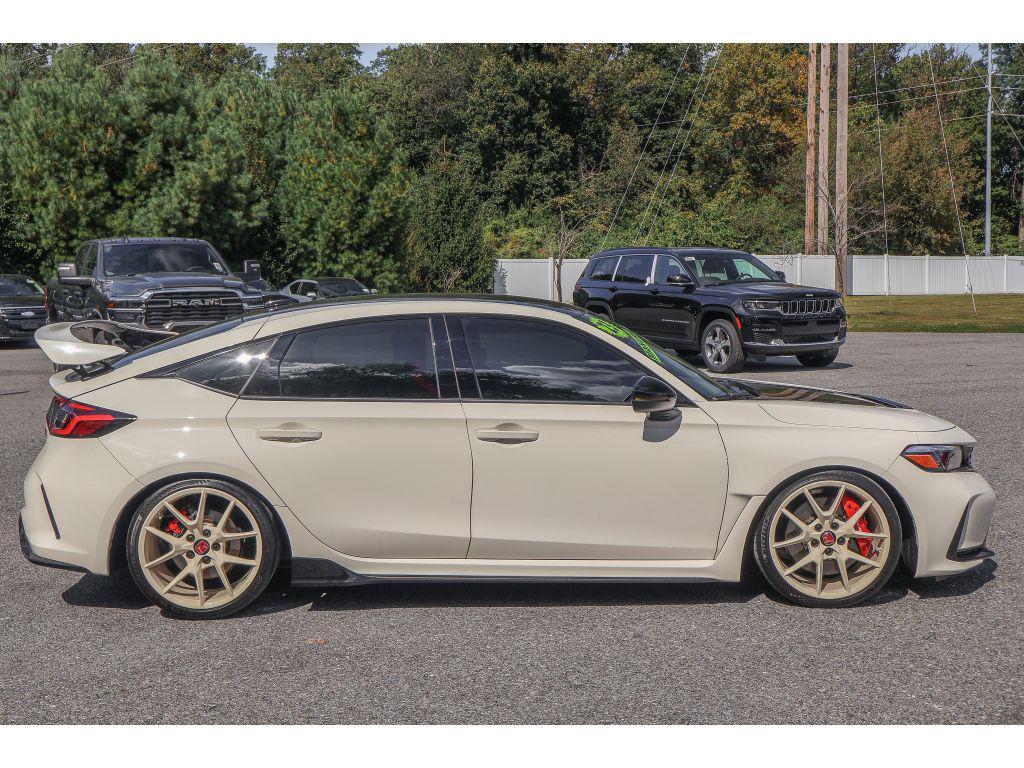 used 2023 Honda Civic Type R car, priced at $46,989