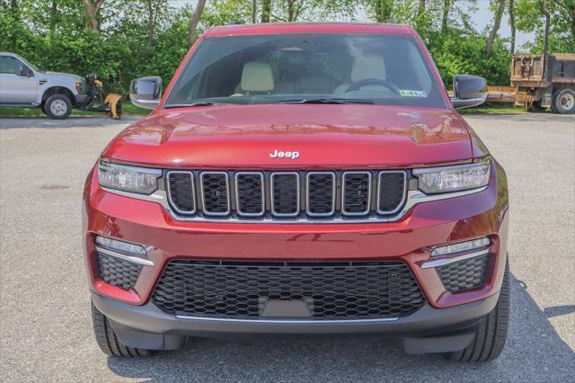 new 2025 Jeep Grand Cherokee car, priced at $53,405
