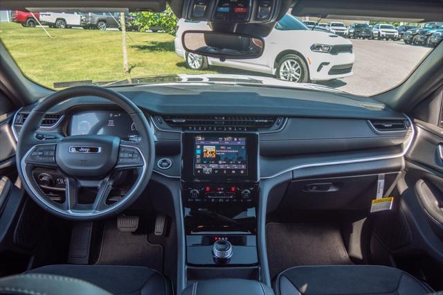 new 2024 Jeep Grand Cherokee L car, priced at $42,188