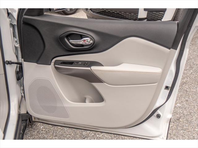 used 2021 Jeep Cherokee car, priced at $23,966