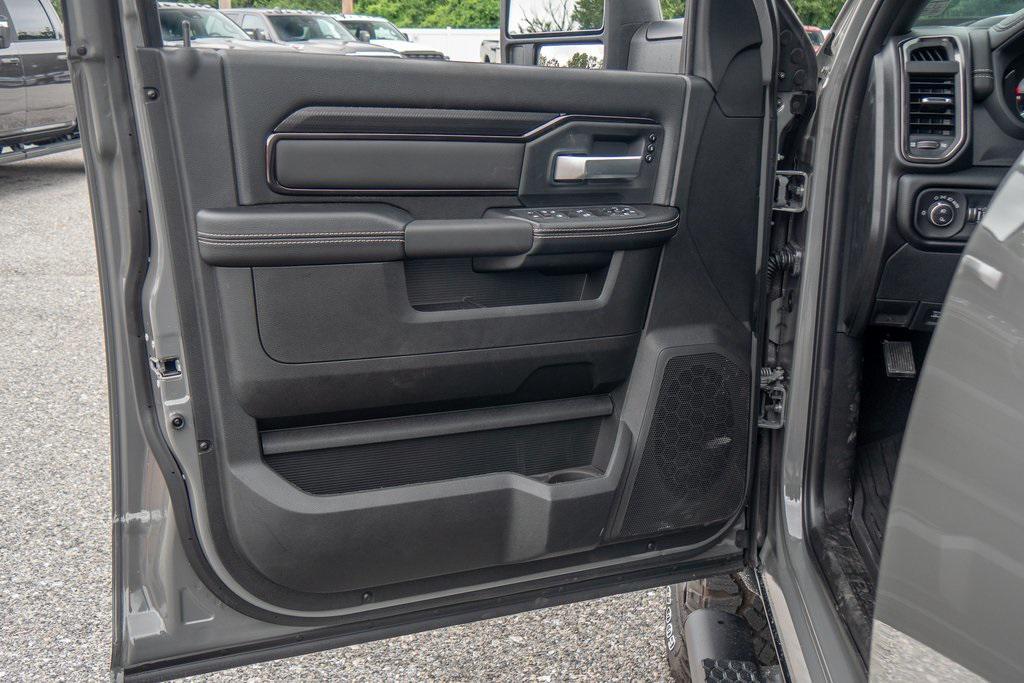 new 2025 Ram 2500 car, priced at $77,885