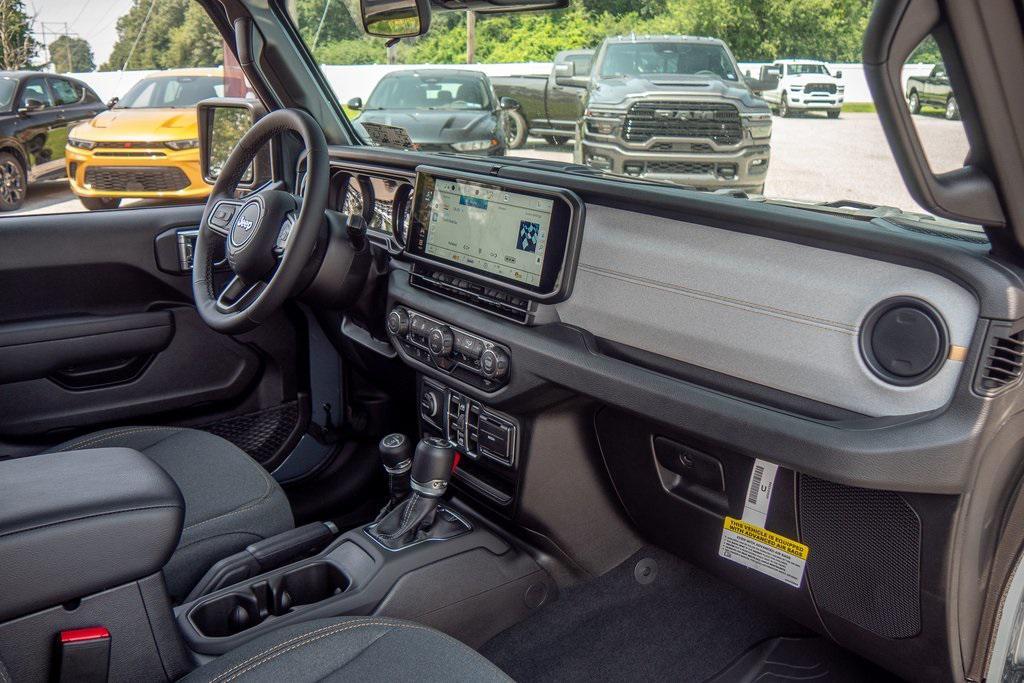 new 2025 Jeep Wrangler car, priced at $45,981