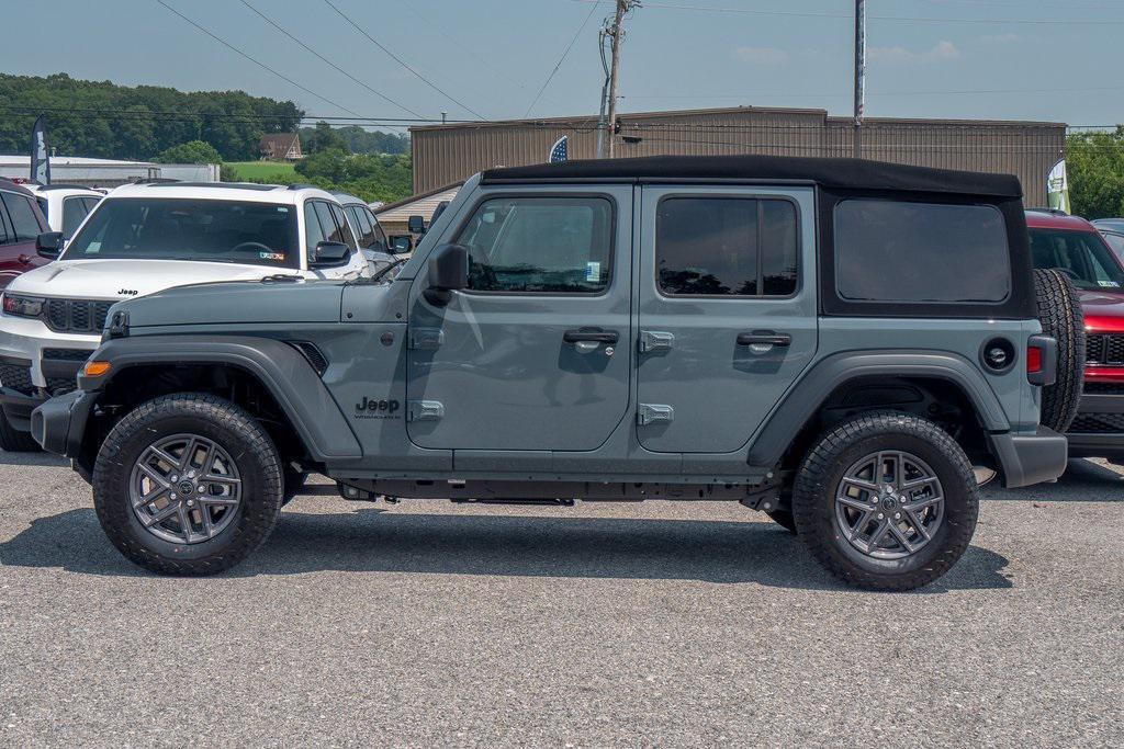 new 2025 Jeep Wrangler car, priced at $45,981