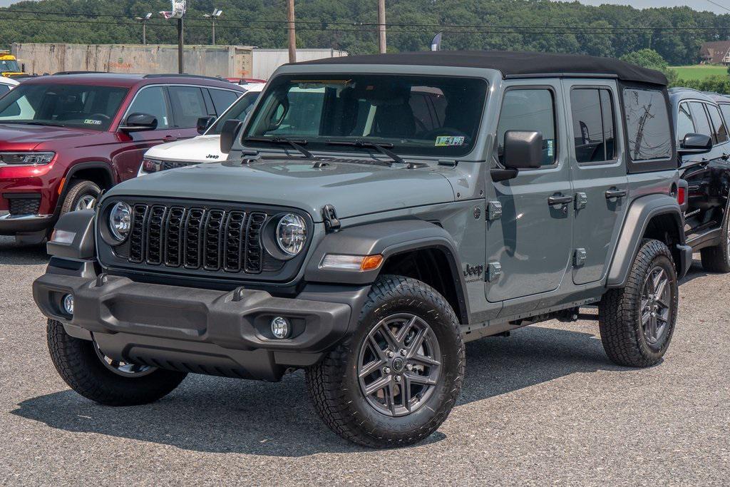 new 2025 Jeep Wrangler car, priced at $45,981