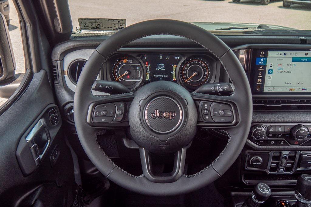 new 2025 Jeep Wrangler car, priced at $45,981