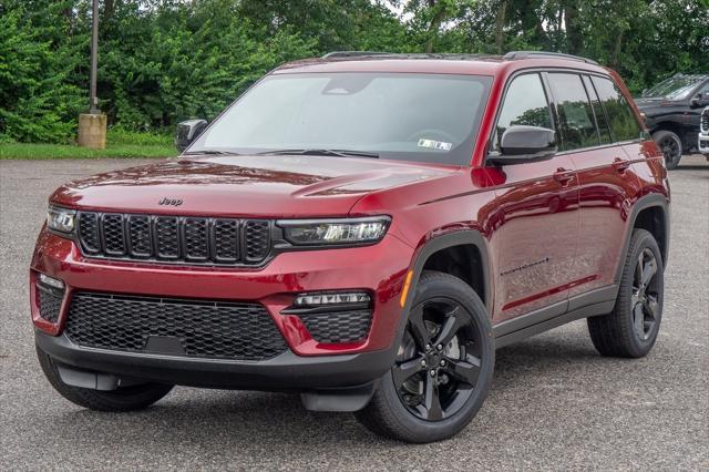 new 2025 Jeep Grand Cherokee car, priced at $45,939