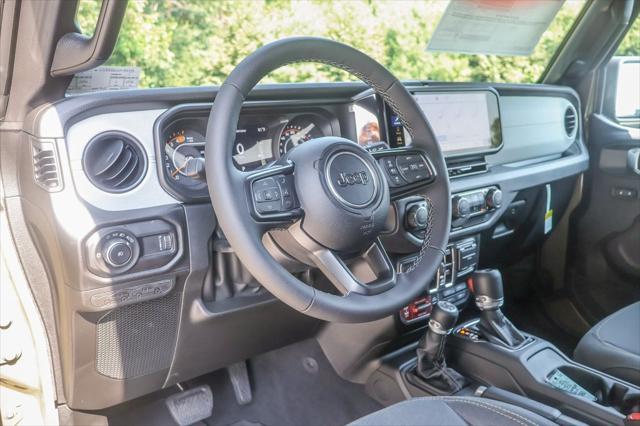 new 2025 Jeep Wrangler car, priced at $60,395
