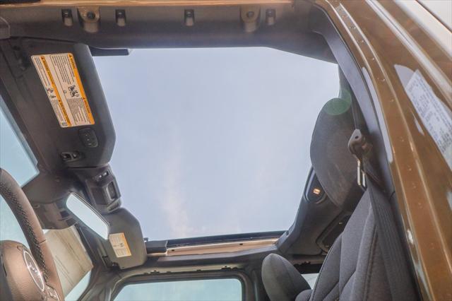 new 2025 Jeep Wrangler car, priced at $60,395