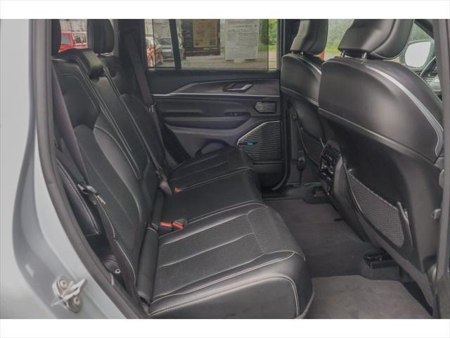 used 2022 Jeep Grand Cherokee car, priced at $39,999