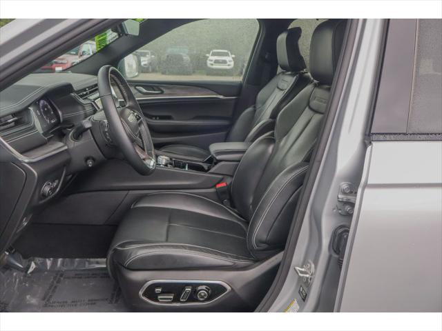 used 2022 Jeep Grand Cherokee car, priced at $39,999