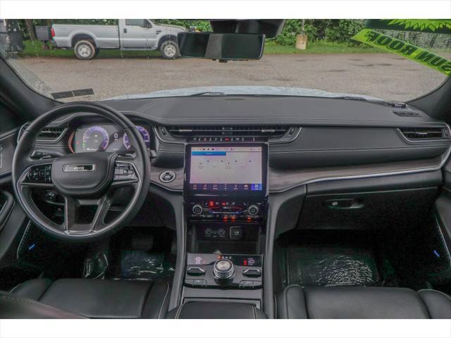 used 2022 Jeep Grand Cherokee car, priced at $39,999