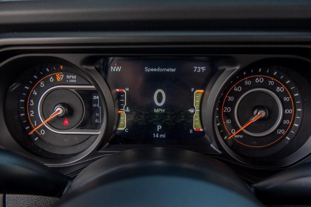 new 2025 Jeep Gladiator car, priced at $50,275