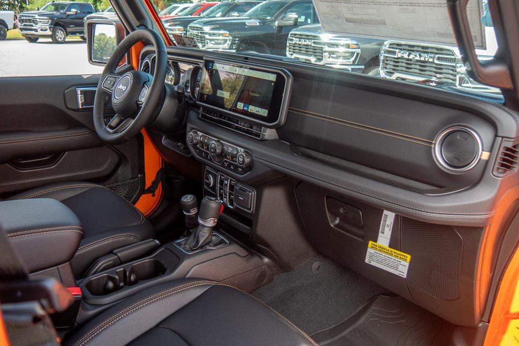 new 2025 Jeep Gladiator car, priced at $50,275
