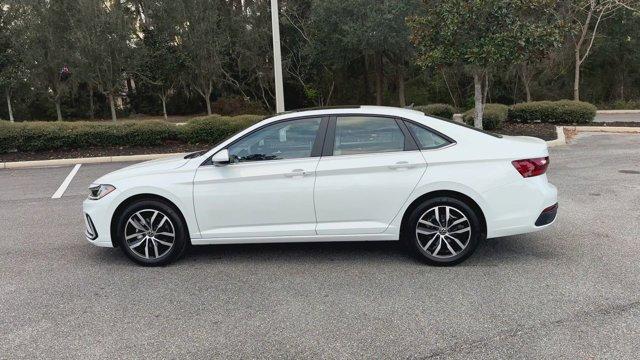 new 2025 Volkswagen Jetta car